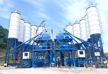 HZS240混凝土搅拌站(图5) 云南威信双180混凝土搅拌站